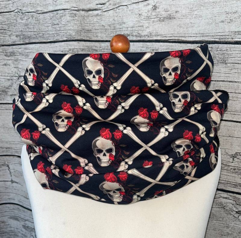 Doppel Loop Fleece Schal Kuschelschal - Totenkopf Schwarz Rose Neu von Lieblingsstueck4U