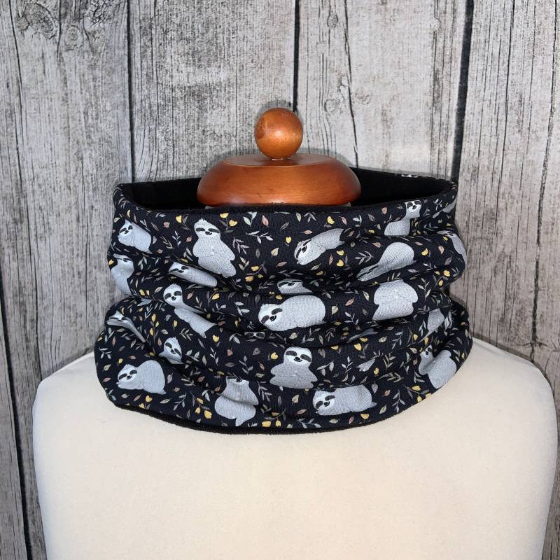 Loop Schal Fleece Kuschelschal - Faultier Schwarz Neu von Lieblingsstueck4U