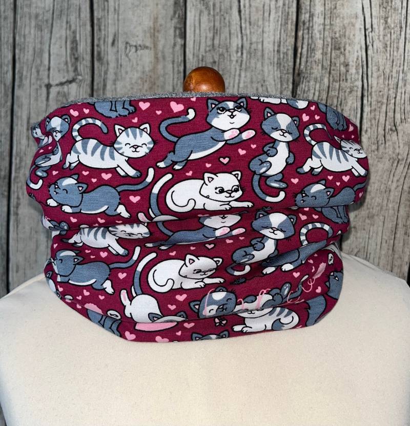 Loop Schal Fleece Kuschelschal - Katze Grau Weiß Beere Neu von Lieblingsstueck4U