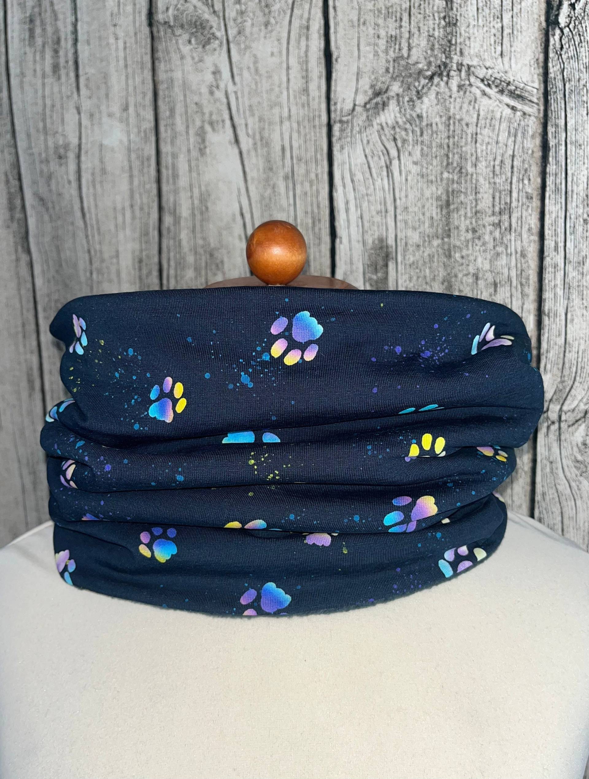 Loop Schal Fleece Kuschelschal - Tatzen Pfoten Regenbogen Blau Neu Loop Schal Fleece Kuschelschal - Tatzen Pfoten Regenbogen Blau Neu von Lieblingsstueck4U