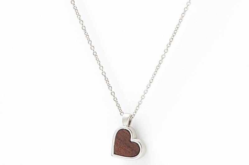 Holz Und Silber Mini Herz Halskette - Geschenk Für Sie Zum 5.jahrestag Frau Jahrestag Schmuck Holz Und Silber Mini Herz Halskette - Geschenk Für Sie Zum 5.jahrestag Frau Jahrestag Schmuck von LielandLentz