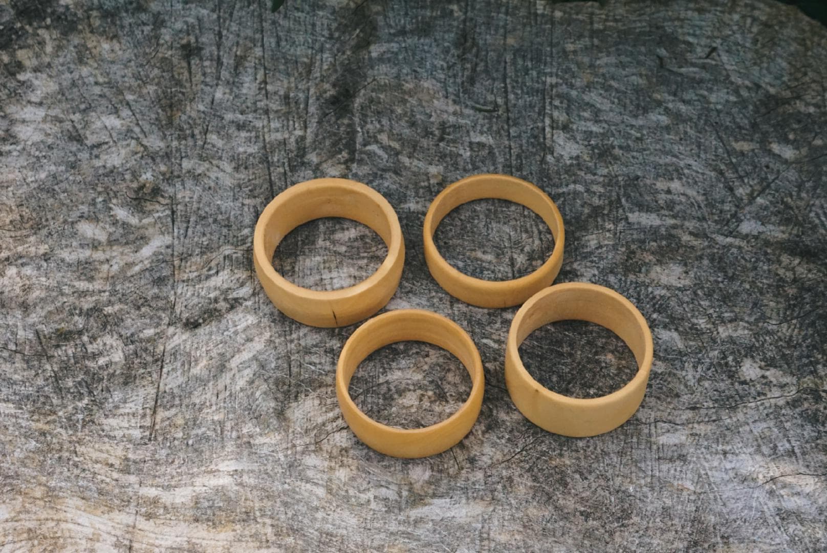 Holzarmreif Fichte | Handgedrechselt & Geölt Diy Schmuckrohling Zum Bemalen, Gravieren, Bekleben Natur Armreif Minimalistisch Holzarmreif Fichte | Handgedrechselt & Geölt Diy Schmuckrohling Zum Bemalen, Gravieren, Bekleben Natur Armreif Minimalistisch von LiesbethsLaden