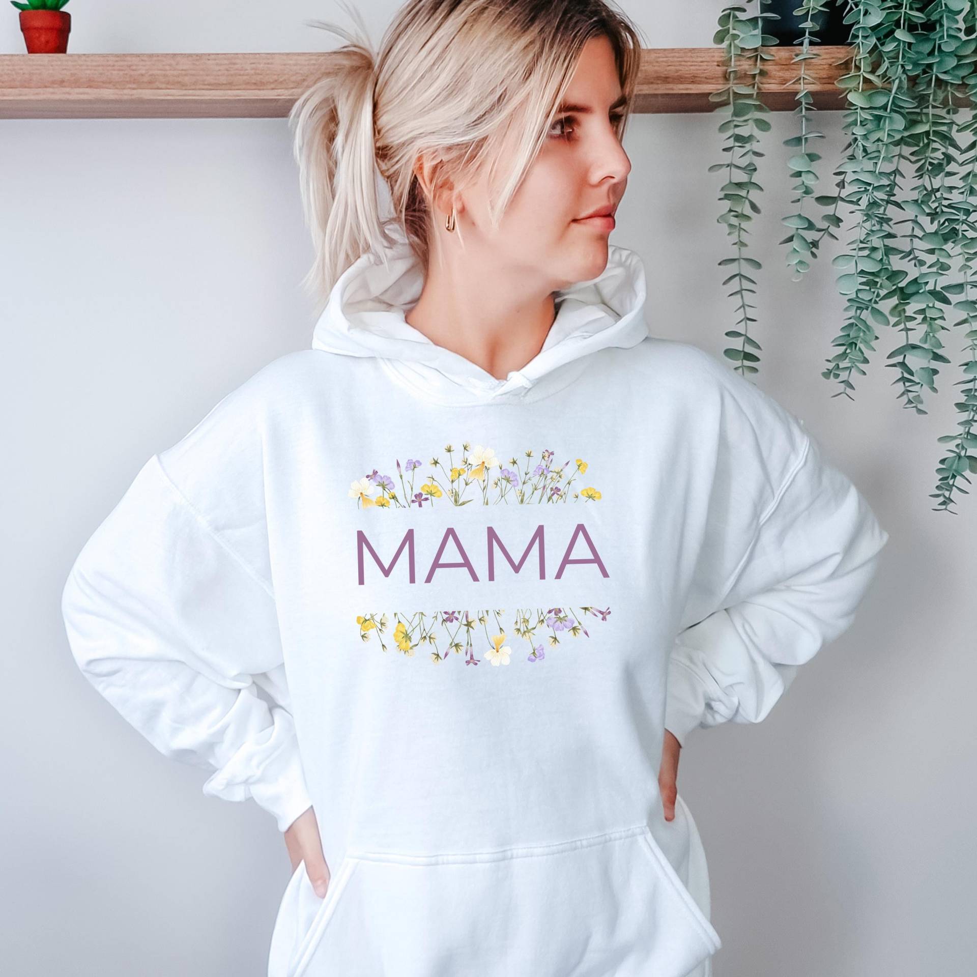Mama Hoodie, T-Shirt, Werdende Mama, Muttertag, Mutter Pullover, Sweatshir, Mom Shirt, Detailliertes Moderne von Liewesje