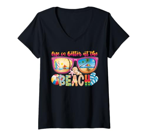 Damen Sommer-Sonnenbrillen-Design „Life is Better at The Beach“ T-Shirt mit V-Ausschnitt Damen Sommer-Sonnenbrillen-Design „Life is Better at The Beach“ T-Shirt mit V-Ausschnitt von Life Is Better At The Beach Sublimation Summer Tee