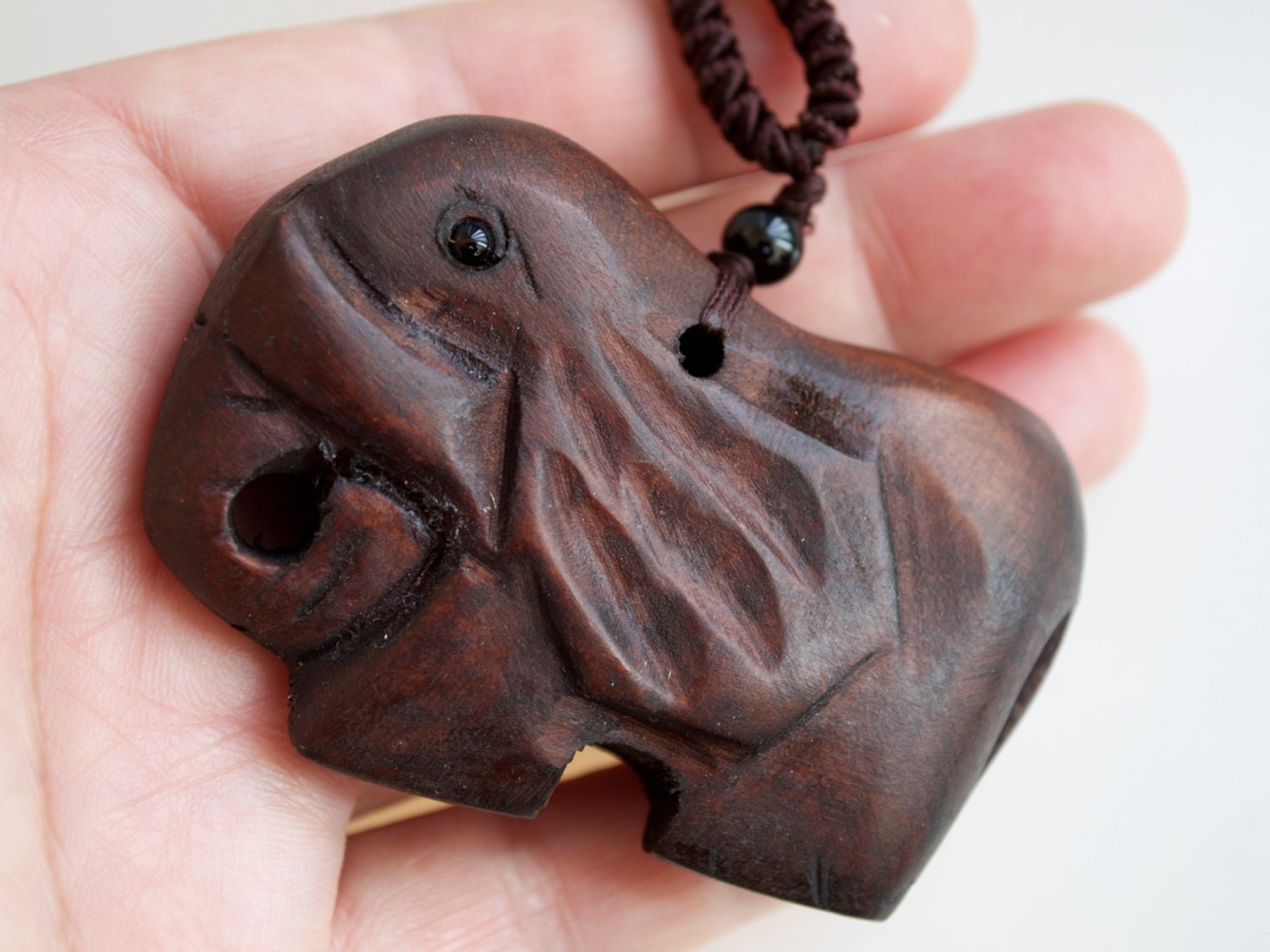 Pfirsich Holz Geschnitzte Elefant Halskette Größe Anhänger Ca. 6x4.5x1, 4cm Mit Verstellbarer Kordel # N04 Pfirsich Holz Geschnitzte Elefant Halskette Größe Anhänger Ca. 6x4.5x1, 4cm Mit Verstellbarer Kordel # N04 von LifeGem