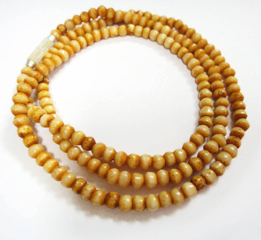 Gelber Wasserbüffel Knochen 3 Mm Bead 20-Zoll-Halskette von LifeIsAGiftShop
