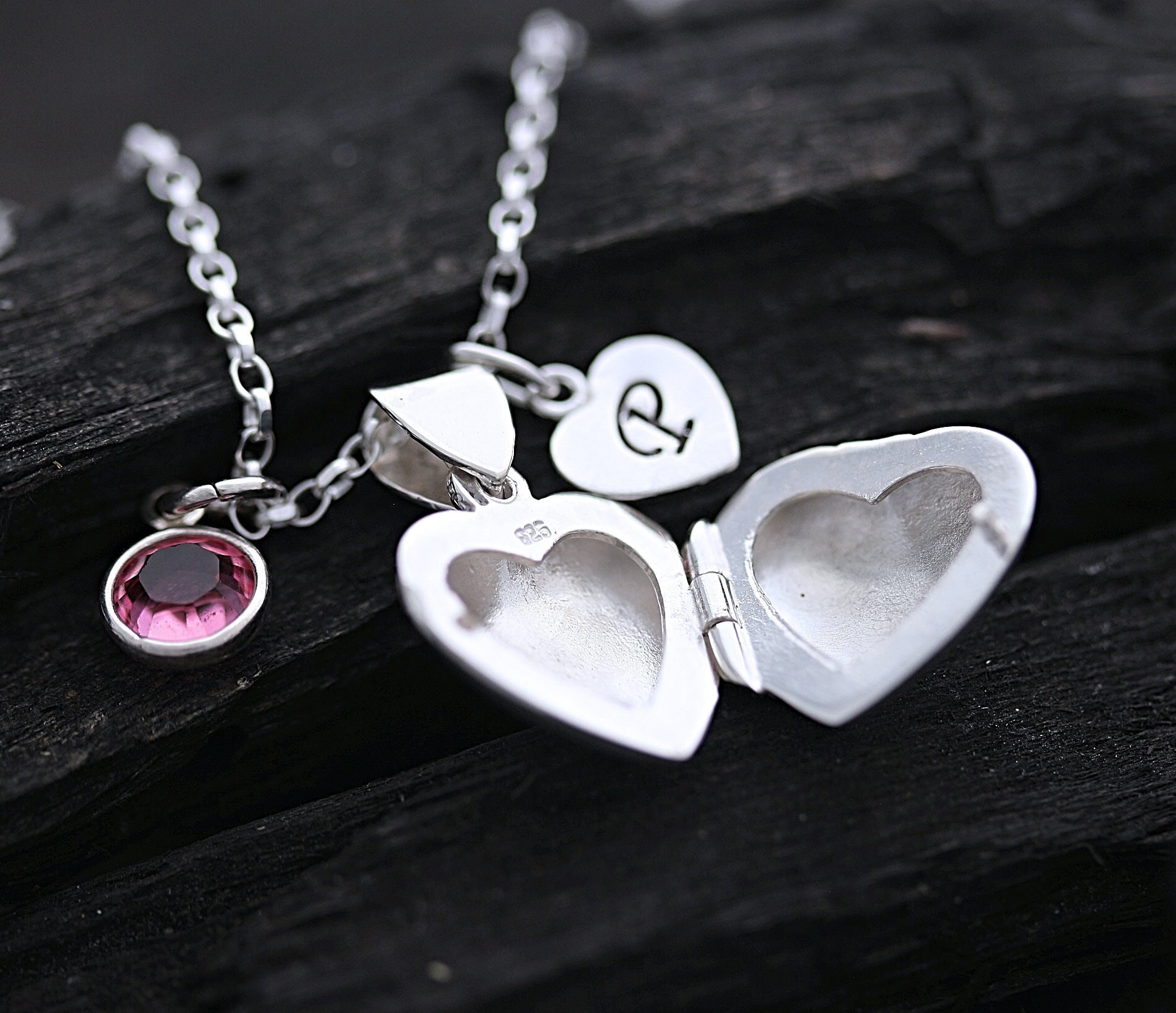 925 Sterling Silber Herz Locket Halskette, Wählen Sie Kette Initial Birthstone. Kleine Schmuck. 17 von LifeOfSilver