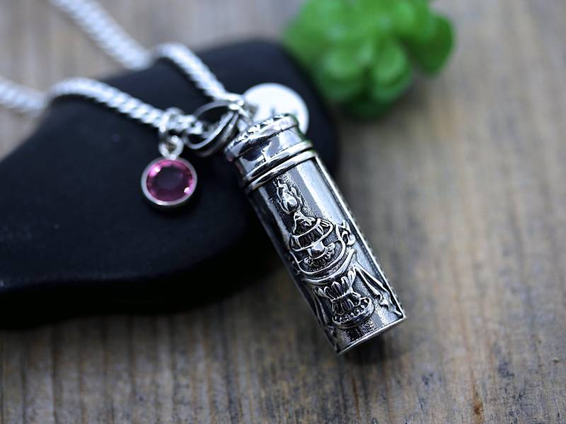 Sterling Silber Parfüm Flasche. Pillenhalter Für 6 Mm Stickstoff-Nitroglyzerin. Wählen Sie Zwei Charms. Dicke Männer-Kette Dünne Frauen. R-498 von LifeOfSilver