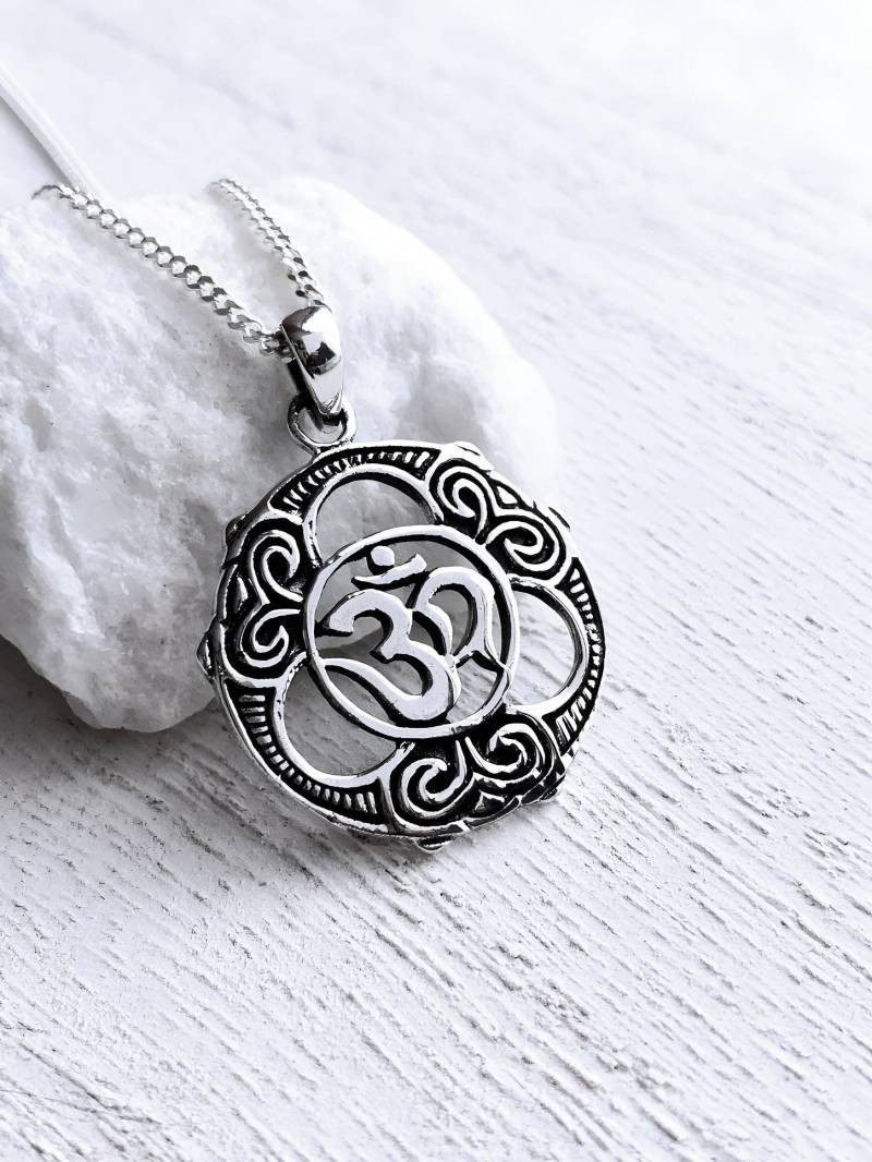 Silber Om Halskette, Sterling Om Schmuck, Wählen Sie Kette Mann Frau, Yoga Meditation Symbol Anhänger, R-165 von LifeOfSilver