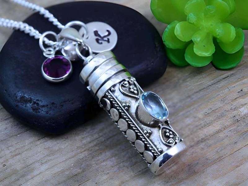 Sterling Silber Memory Capsule Halskette Andenken Aquamarin Stein Für Parfüm, Pillen, Reste, Wählen Sie 2 Charms Kette Männer/Frauen. R-683 Aq von LifeOfSilver