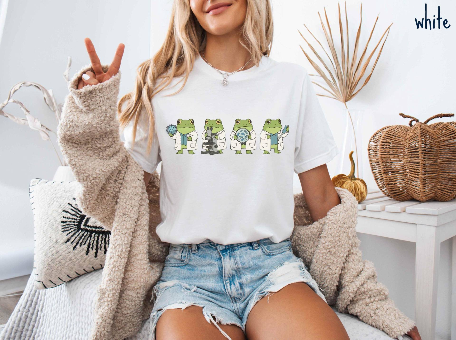 Lustiges Mikrobiologie-Shirt, Frosch-Laborwissenschaftler-T-Shirt, Biologie-Wissenschaftslehrer, Mikrobiologie-Abschlussgeschenke, Lab Week Geschenk von LifeScienceForLife