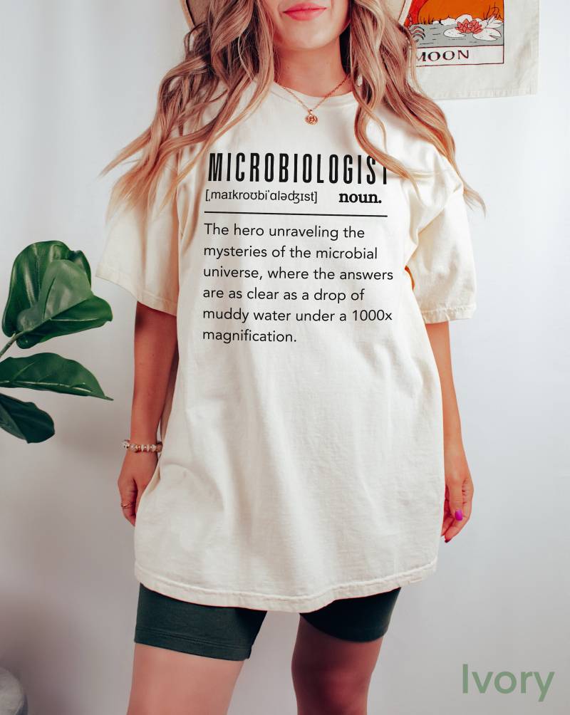Lustiges Mikrobiologie-Shirt, Neues Mikrobiologie-T-Shirt, Doktoranden-Abschluss-Geschenke Für Frauen, Mikrobiologie-Graduierten-Geschenk Ihn von LifeScienceForLife