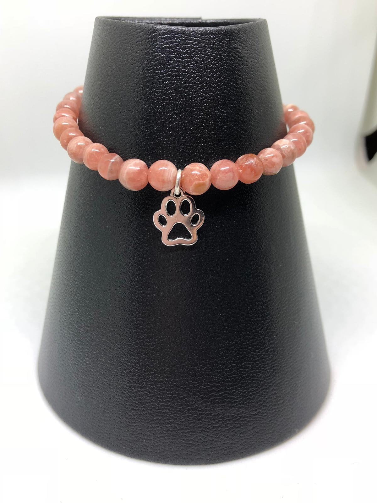 Rosa Rhodechrosite Runden Armband Mit 925 Sterling Silber "Hundepfote' Charme Und Hummer Kralle Befestigung von LifeWithMoreSparkle