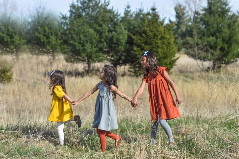 Kinder Bio-Baumwolle Boho Kleid, Solide Fit Flare Minimalist Partnerlook Geschwister Mommy Me, Sommerkleid, Nachhaltige Kleidung, Usa Made von LifecycleApparel