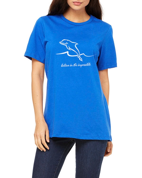 Delphin-Grafik-T-Shirt Believe in The Impossible, Damen-Baumwollmischung von LifeisBalance