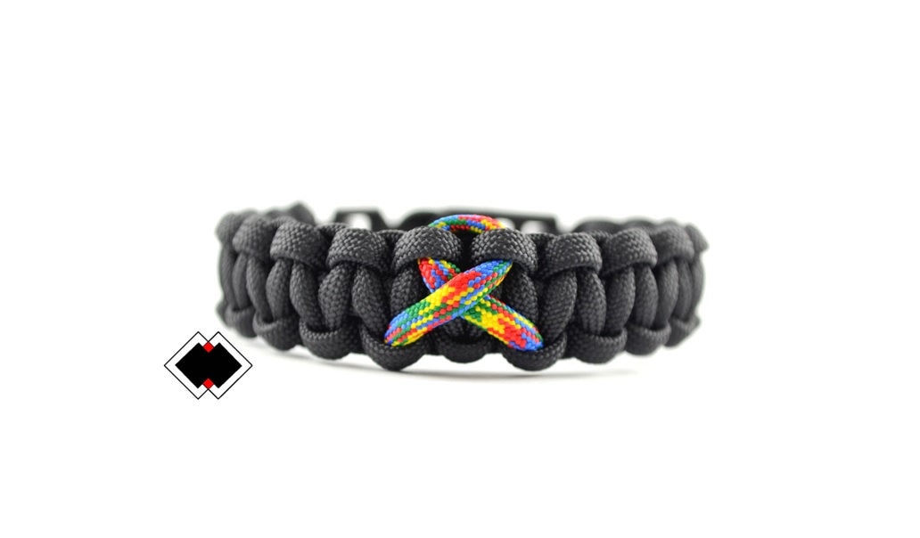 Autism Awareness Ribbon - 550 Paracord Survival Armband Handmade in Usa Autism Awareness Ribbon - 550 Paracord Survival Armband Handmade in Usa von LifelineOutdoorGear