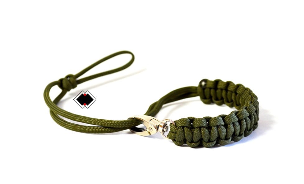Paracord Kamera-Handschlaufe - Od Green Verstellbar Made in Usa Paracord Kamera-Handschlaufe - Od Green Verstellbar Made in Usa von LifelineOutdoorGear