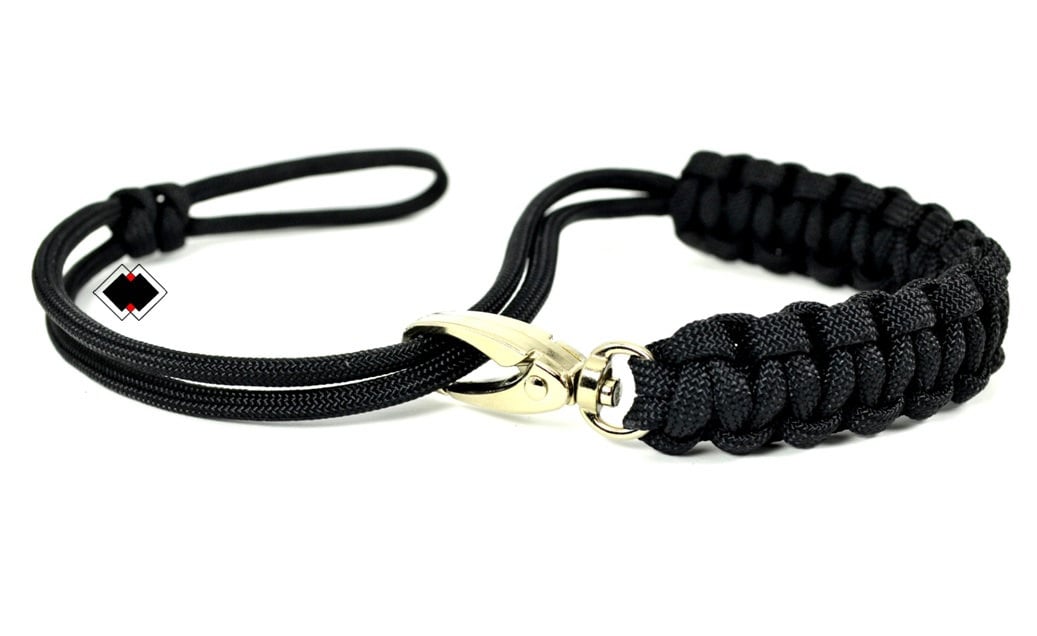 Paracord Kamera-Handschlaufe - Schwarz Verstellbar Mit Drehverschluss Maßanfertigung Made in Usa Paracord Kamera-Handschlaufe - Schwarz Verstellbar Mit Drehverschluss Maßanfertigung Made in Usa von LifelineOutdoorGear