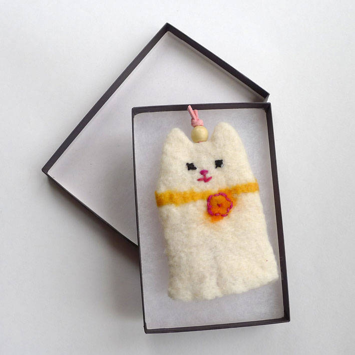 Handgemachte Gefilzte Weiße Katze Schlüsselanhänger Geschenk Für Katzenliebhaber Handgemachte Gefilzte Weiße Katze Schlüsselanhänger Geschenk Für Katzenliebhaber von LightAndFelt