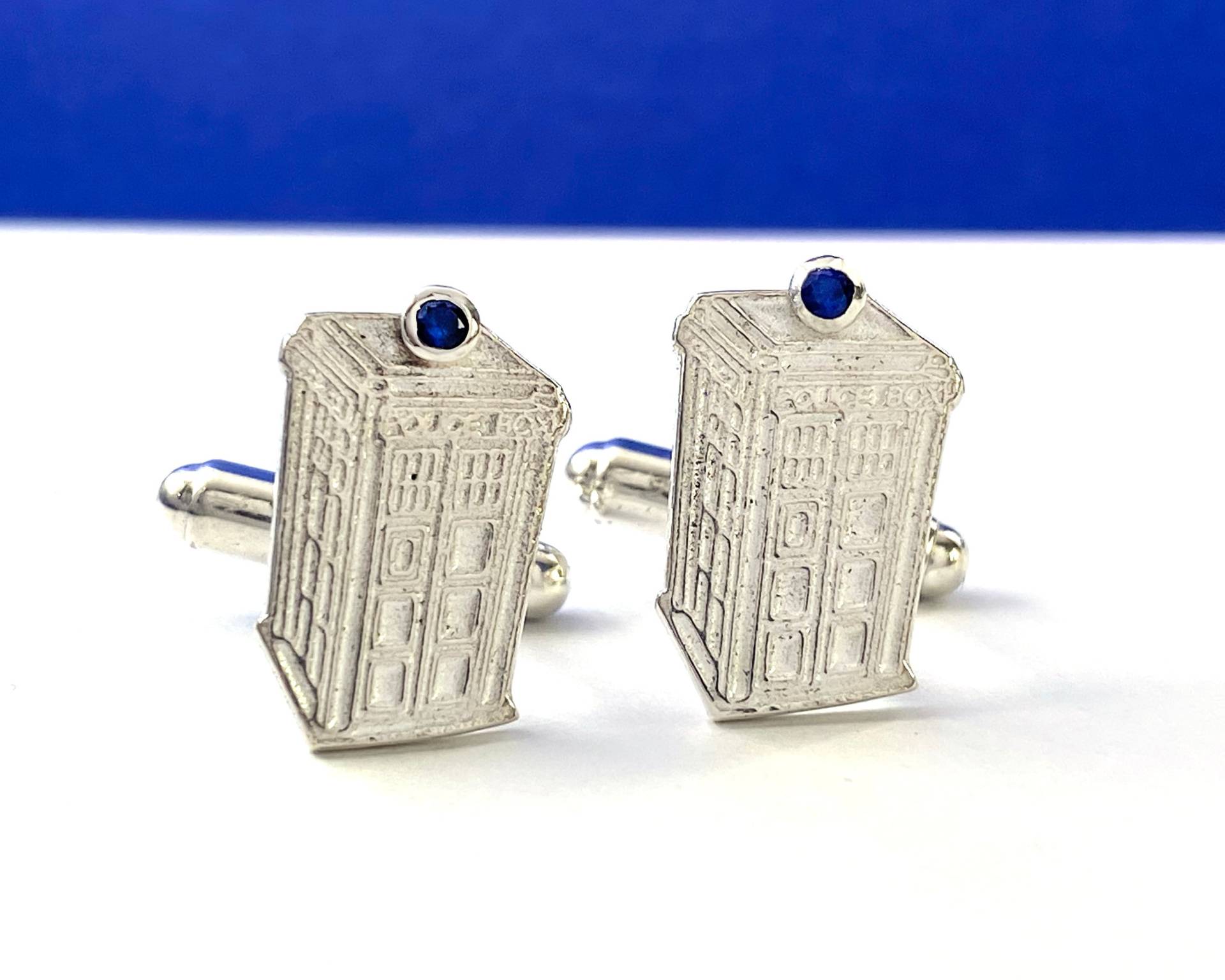 sterling Silber Doctor Who Blue Polizei Box Tardis Manschettenknöpfe Mit Lünette Set Echt Blau Saphir, Sci Fi Geschenke Für Bräutigam Männer von LightSideBoutique