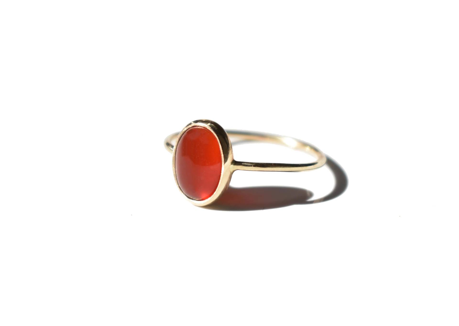 Ring Helene - Türkis, Karneol, Onyx Oder Jadestein Gefasst in 585Er Gelbgold Ring Helene - Türkis, Karneol, Onyx Oder Jadestein Gefasst in 585Er Gelbgold von LihikaiJewelry