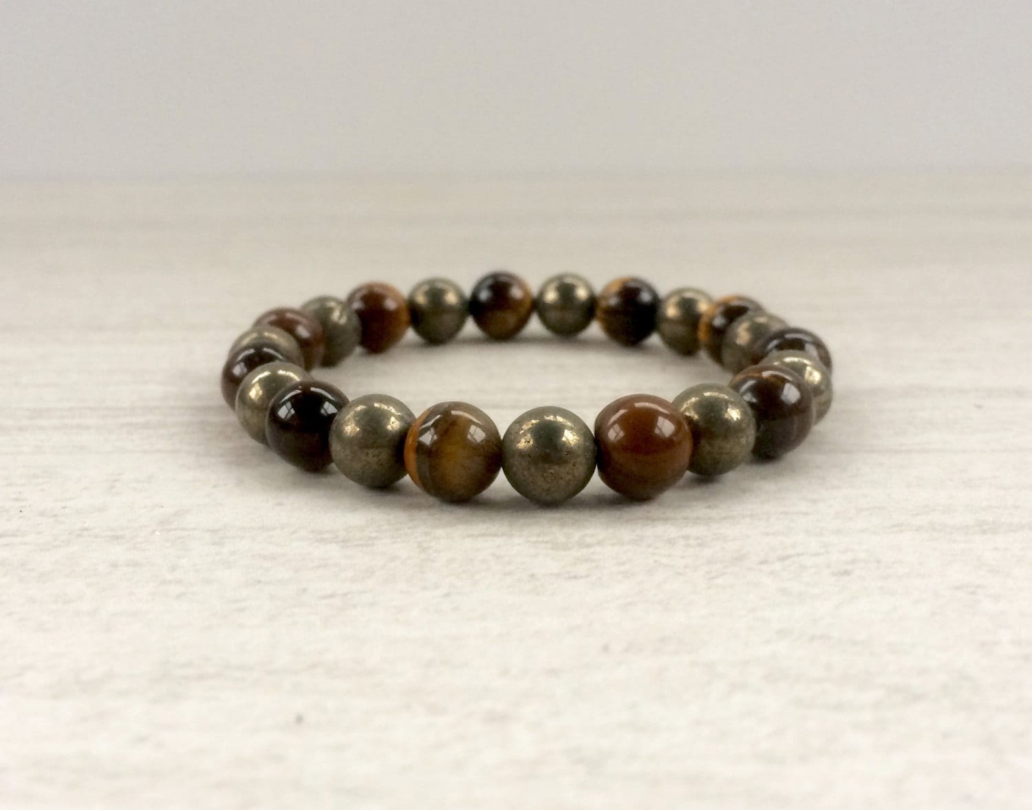 Tigerauge Und Pyrit Perlen Stretch Armband Heilung Kristalle Steine Naturstein Schmuck Meditation Halbedelsteine von LikeMindsLikeMagic