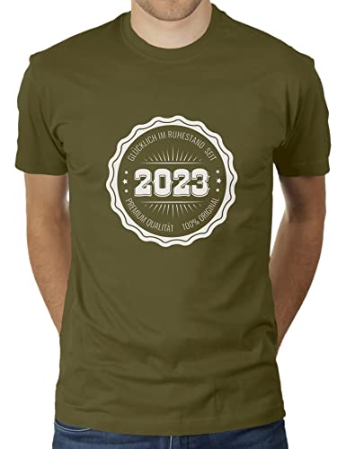 Glücklich im Ruhestand seit 2023 - Rente - Rentner - Herren T-Shirt von KaterLikoli, Gr. 2XL, Olive von Likoli