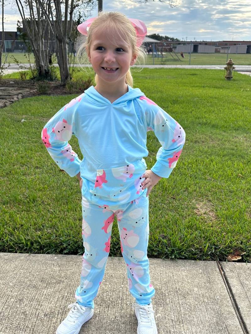 Axolotl Squishmallow Jogger-Set von LilBestiesDesign