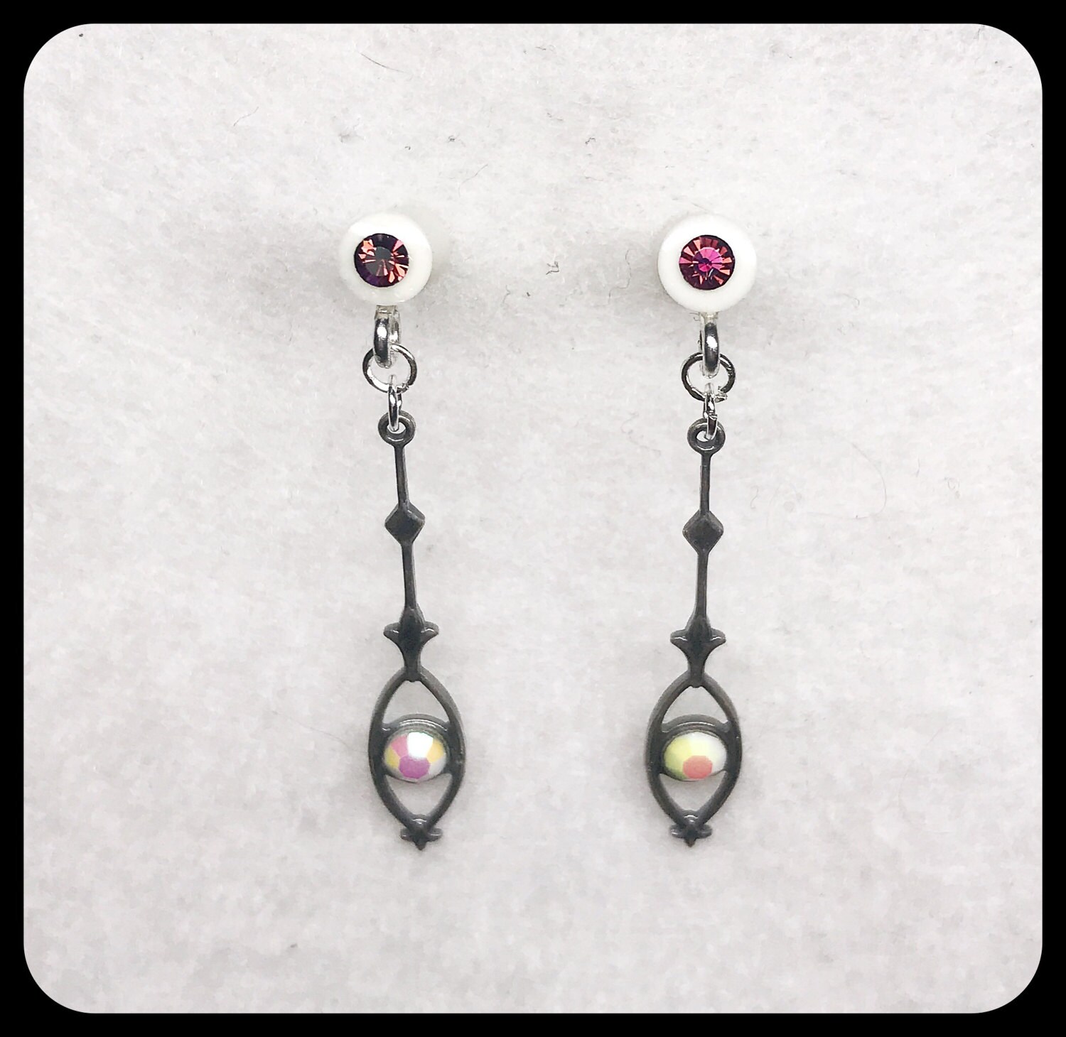 5mm Oder 4G Knochen Plugs 5mm Oder 4G Knochen Plugs von LilItaliaDesigns