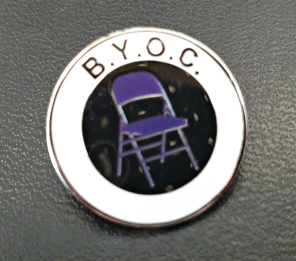 Lila Byoc Pin von LilPerSister
