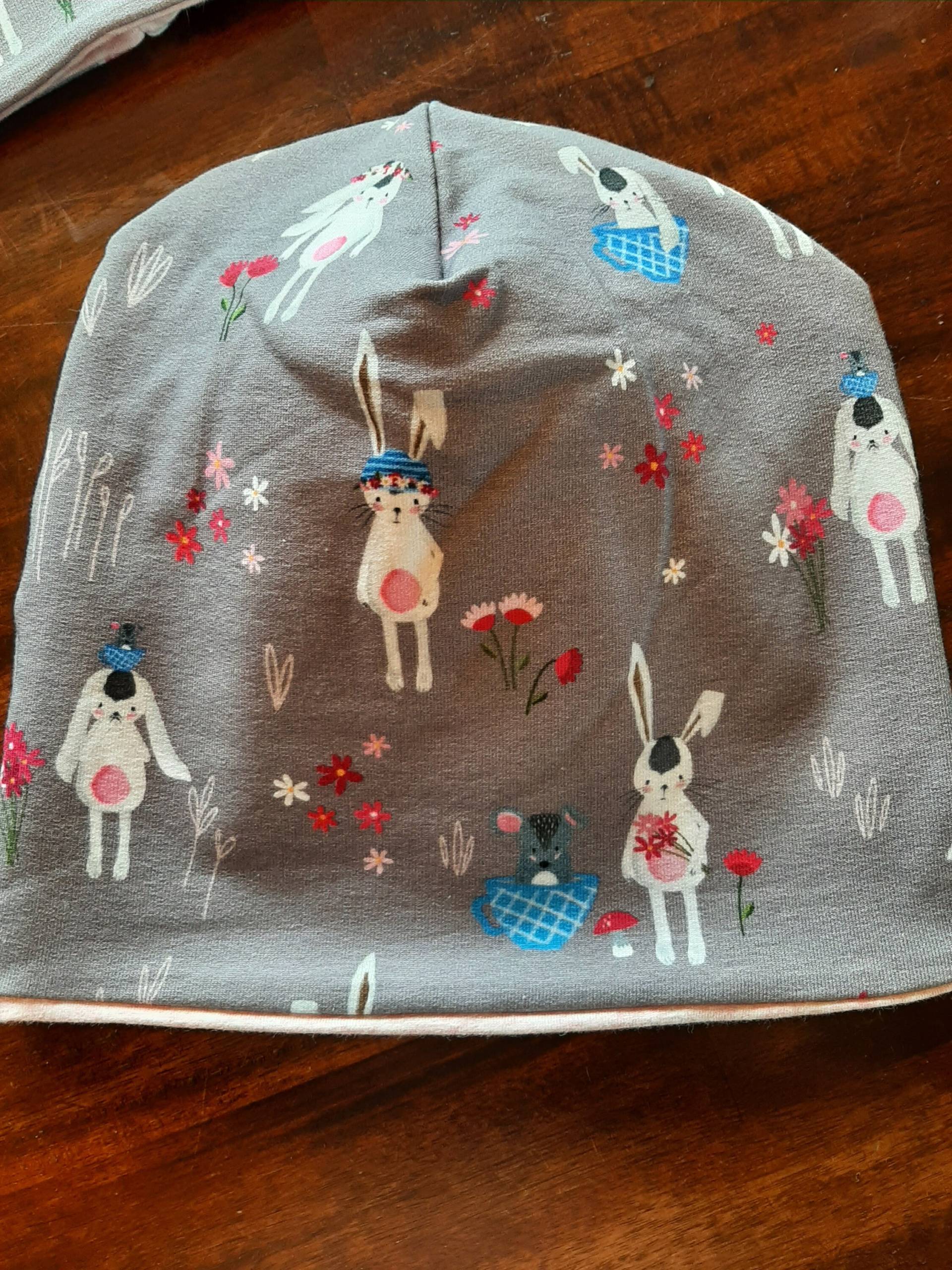 Mütze Und Loop Braun Rosa Hasenmütze Mädchenmütze Für Den Frühling Beanie Wendemütze , Ku 52-54 Kindermütze Kindergarten von LilaEmmi