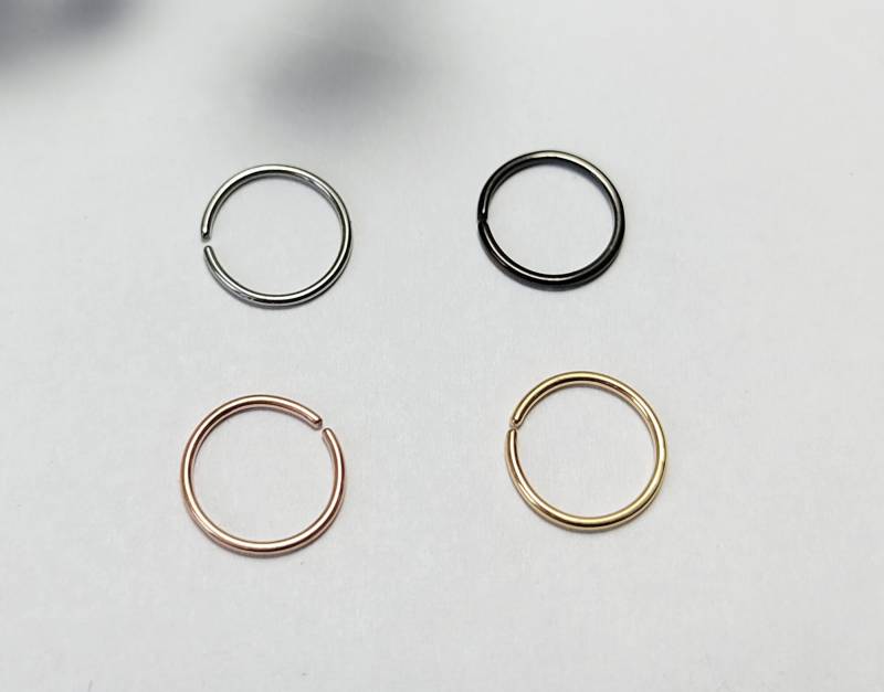 Dünne Ohrringe Ohrpiercing Helix Rook Piercing Creolen 6 Mm 8 10 Gold Silber Rosegold Conch Ring Knorpelohrring Tragus von LilaLaVi