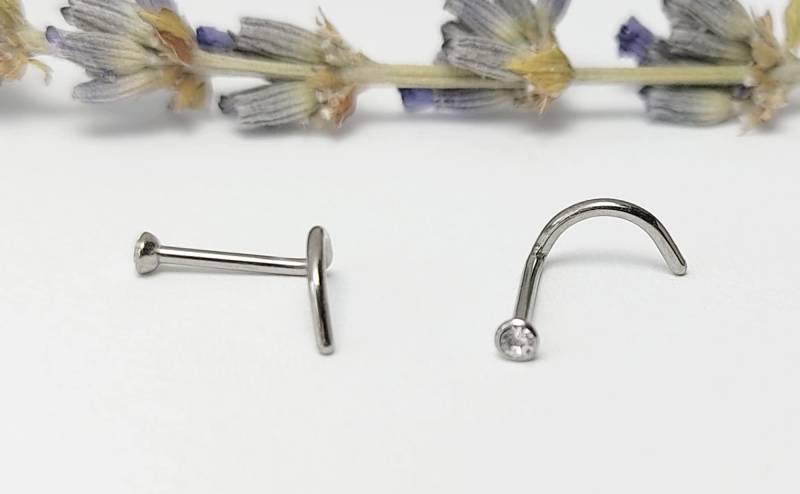Titan Nasenpiercing Spirale Zirkonia Piercing Nase Nasenstecker Stecker Strass Stein Hypoallergen Nickelfrei Crystal Minimal Kleiner 2 Mm von LilaLaVi