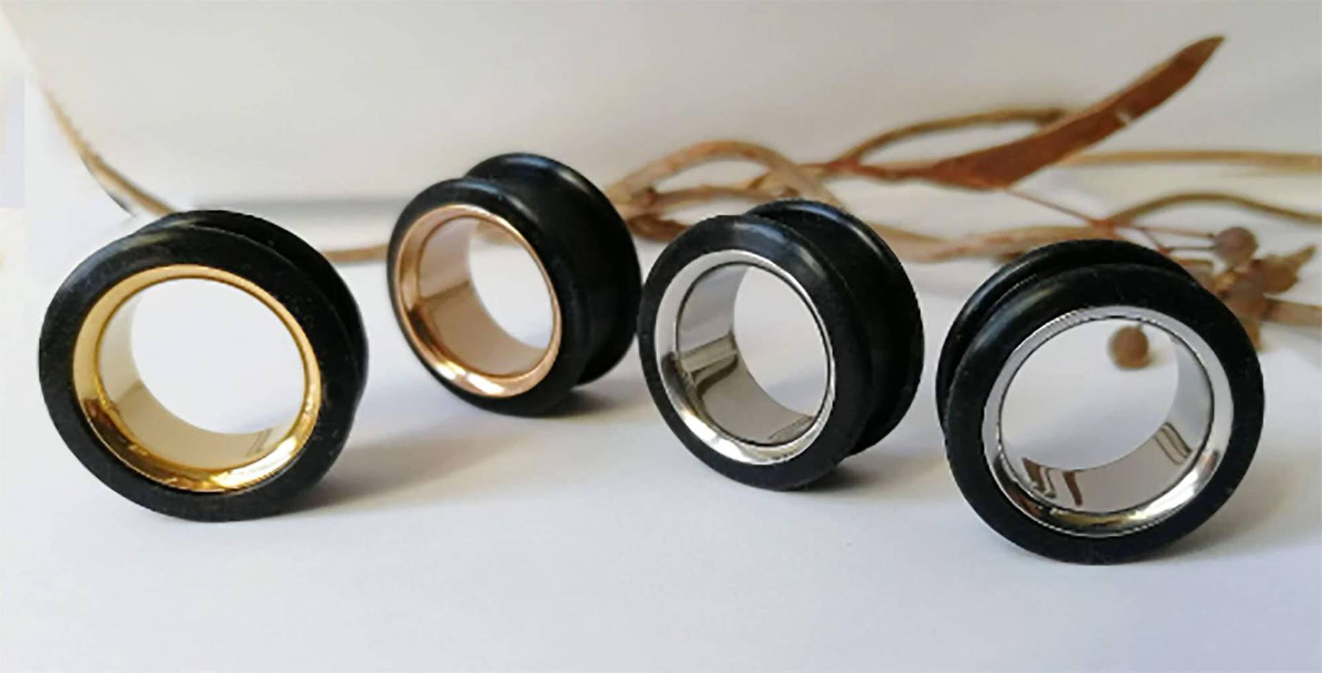 1 Paar Silikon Stahl Flesh Tunnel Silicone Plug Ohr Piercing Silber Gold Rosegold 8 - 20 Mm 1 Paar Silikon Stahl Flesh Tunnel Silicone Plug Ohr Piercing Silber Gold Rosegold 8 - 20 Mm von LilaLaViPiercing