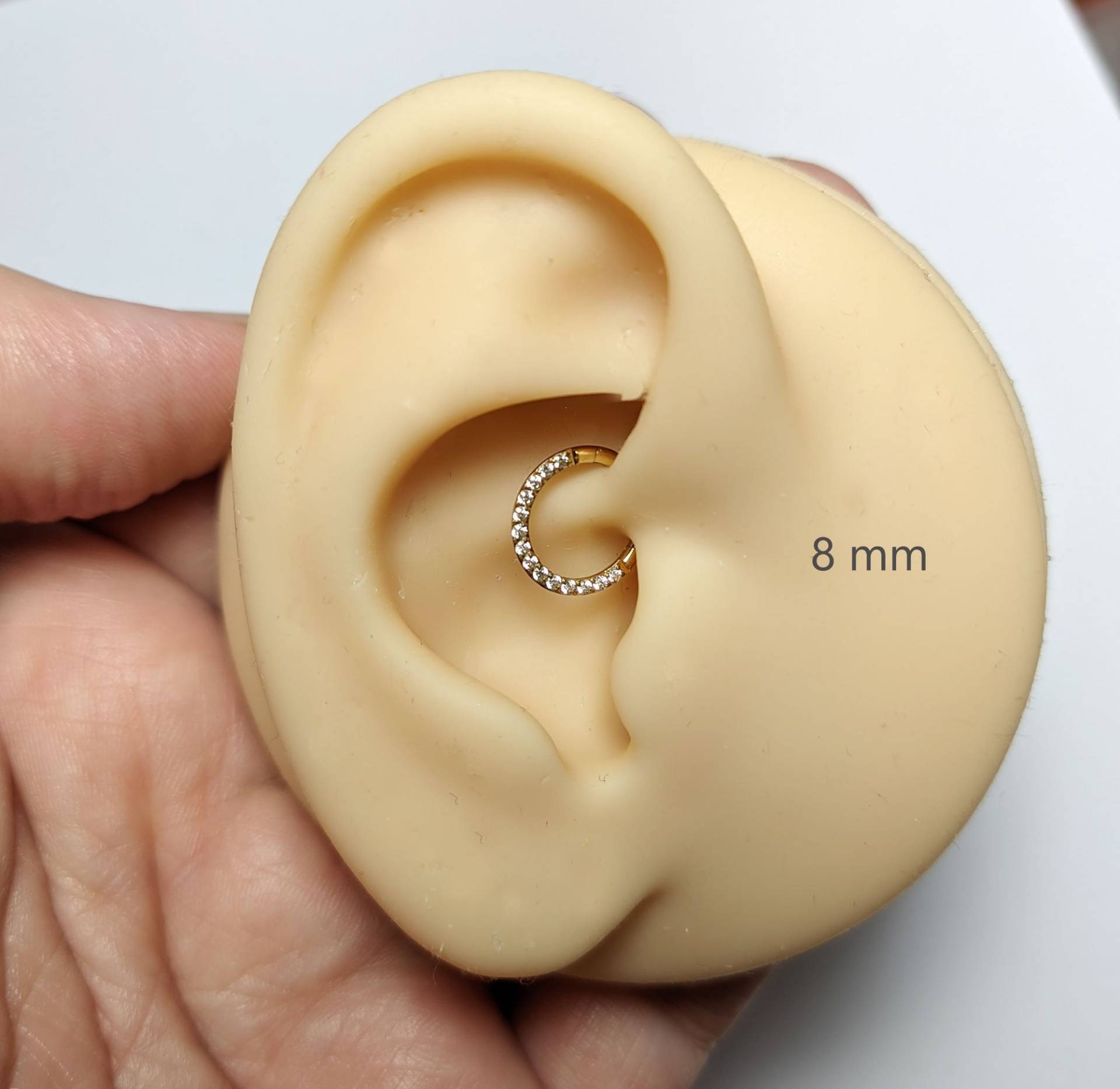 Daith Piercing Hoop Ohrring Kleine Ohrringe Septum Ring Rook Clear Zircon Daith Piercing Hoop Ohrring Kleine Ohrringe Septum Ring Rook Clear Zircon von LilaLaViPiercing