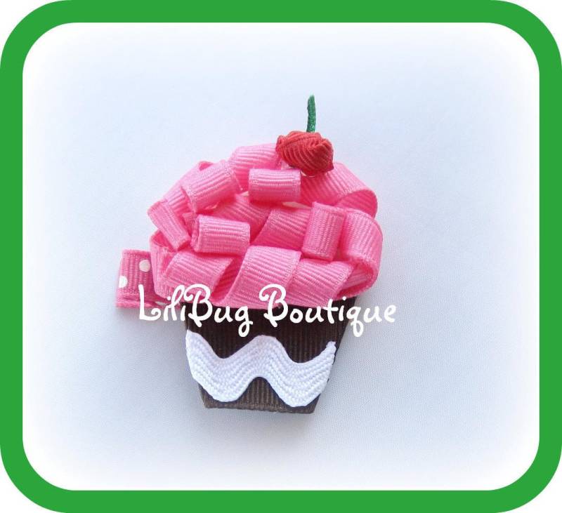 Feier-Cupcake-Haarspange - Wählen Sie Die Farbe von LiliBugBoutique
