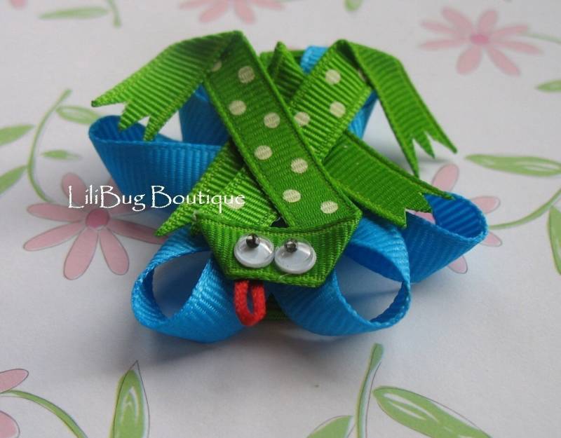 Lilibug Fröschlein Auf Einem Lilypad Haarclip von LiliBugBoutique