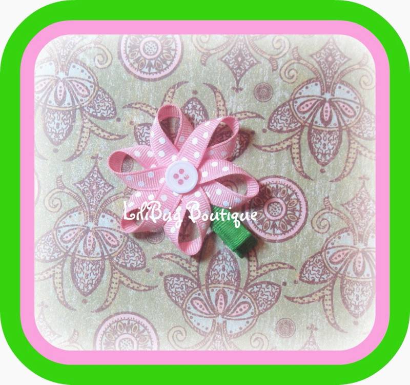 Lilibug Pink Polka Dot Flower Hair Clippie von LiliBugBoutique
