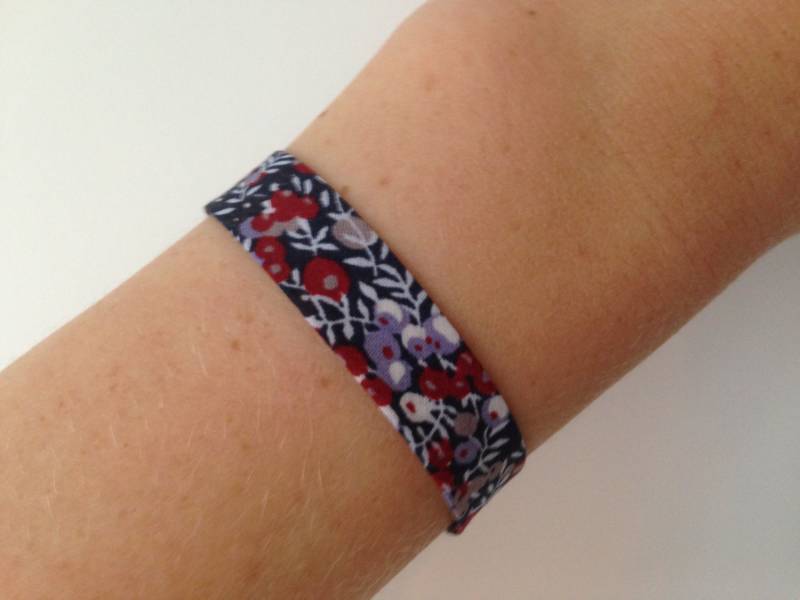 Liberty-Armband "Bleuène" Stoff Dunkelblau, Rot Und Weiß von LiliLor