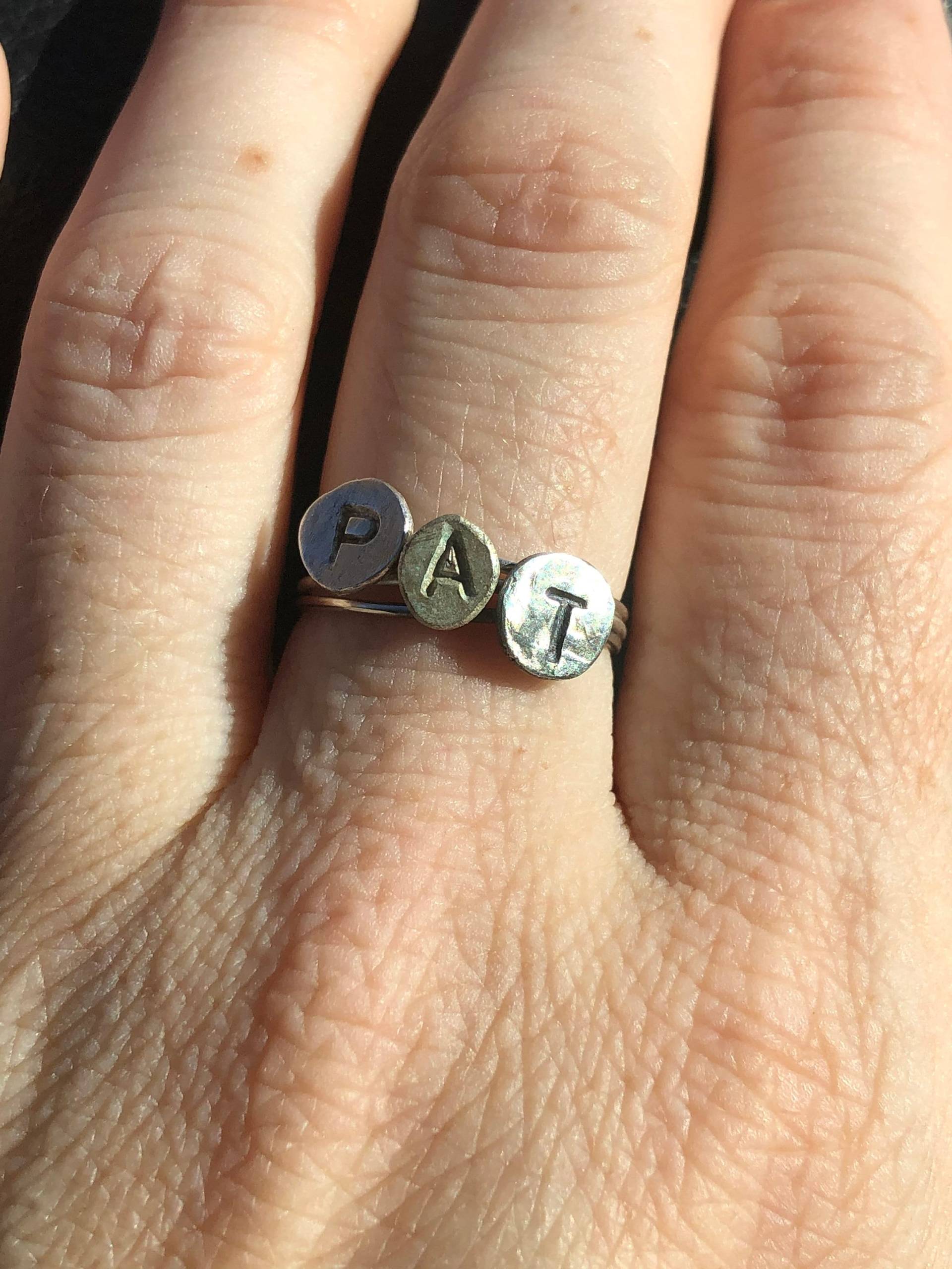 Set Aus Drei Initialstapeln Set Aus Drei Initialstapeln von LiliacLilli