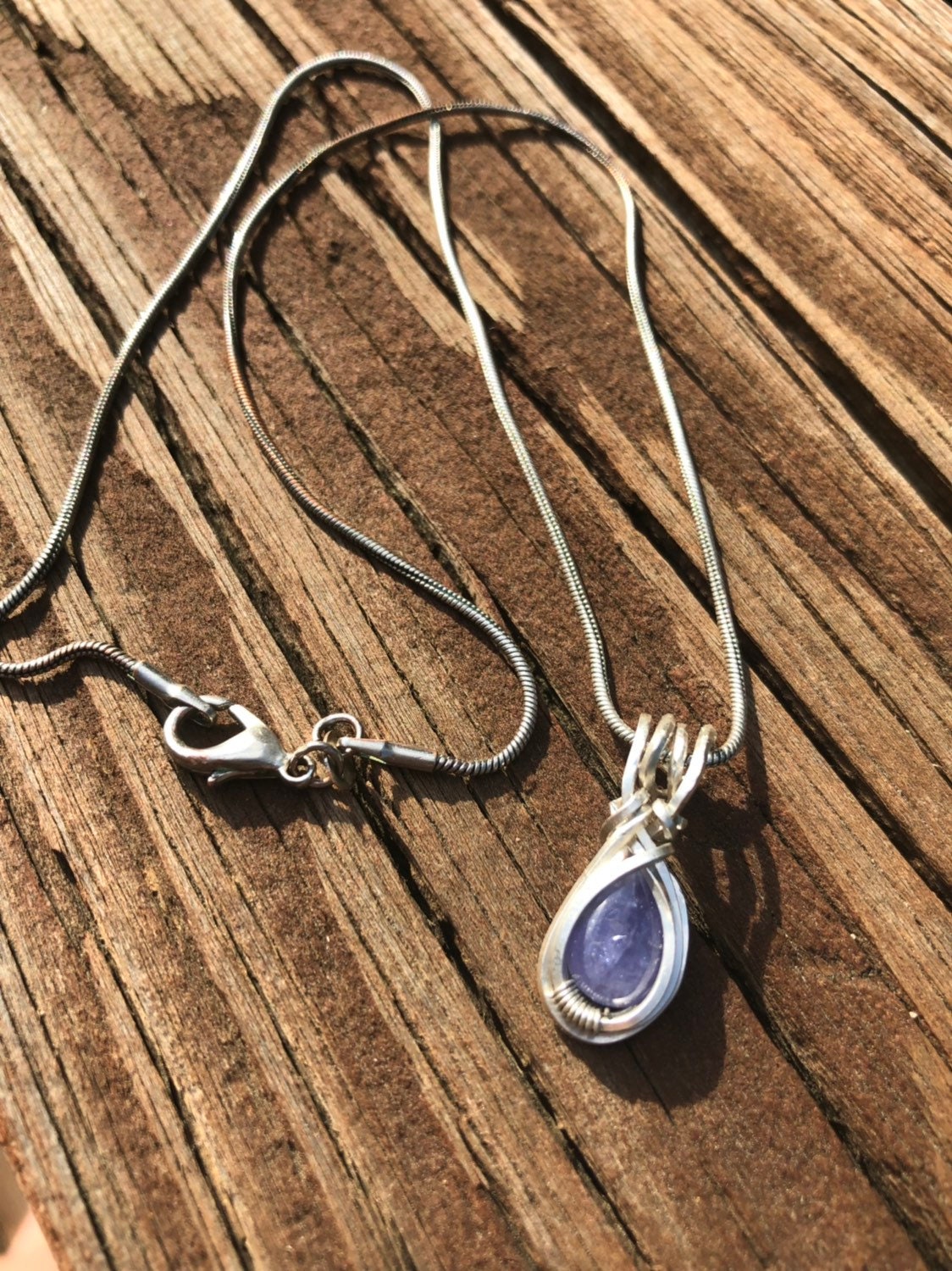 Tansanit Und Sterling Silber Anhänger Tansanit Und Sterling Silber Anhänger von LiliacLilli