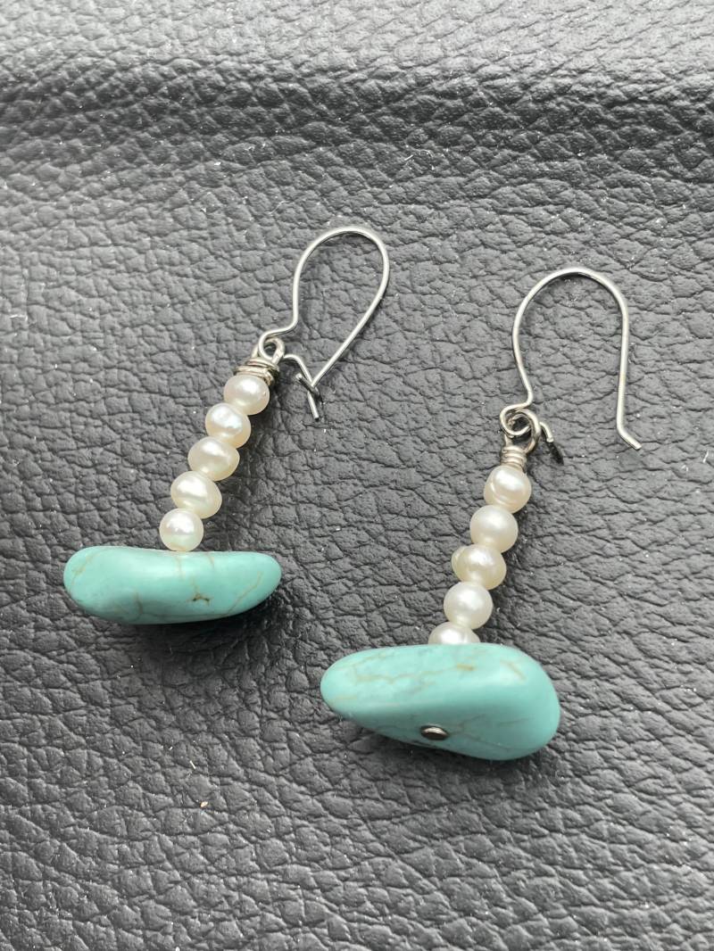 Türkis, Perle Und Sterling Silber Ohrringe Türkis, Perle Und Sterling Silber Ohrringe von LiliacLilli