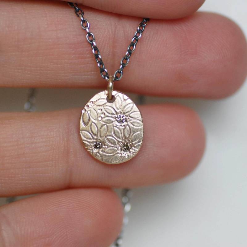 Diamant Daisy Solid 14K Gold Disc Halskette, Natürlicher Brauner Blütenblatt Anhänger, Braut Wählen Sie Sterling Kette Oder Ganz In Diamant Daisy Solid 14K Gold Disc Halskette, Natürlicher Brauner Blütenblatt Anhänger, Braut Wählen Sie Sterling Kette Oder Ganz In von LilianGinebra