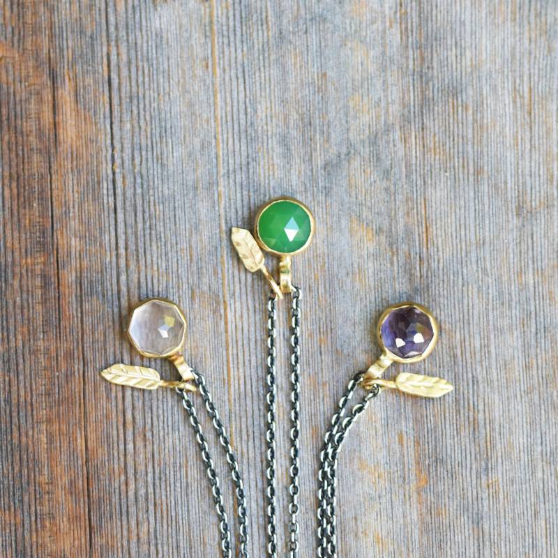 Edelstein Blatt Charm Halskette, 14K Gold & Sterling Silber Natur Geschenke Für Sie Edelstein Blatt Charm Halskette, 14K Gold & Sterling Silber Natur Geschenke Für Sie von LilianGinebra