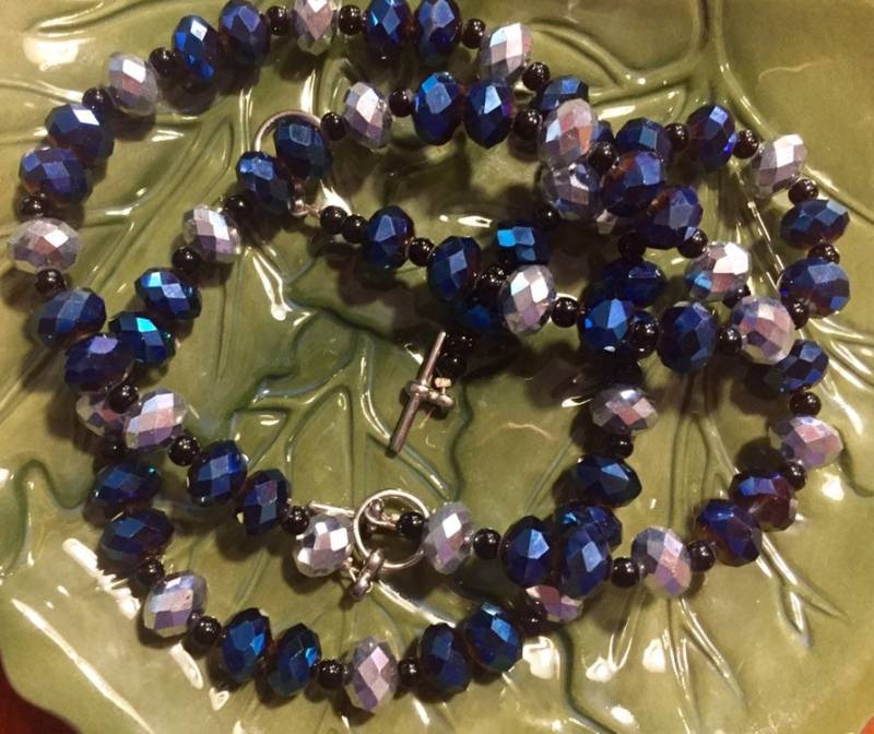 Vintage-Modeschmuck-Schmuck-Set Halskette Und Armband Blau Silber Ms32 Vintage-Modeschmuck-Schmuck-Set Halskette Und Armband Blau Silber Ms32 von LiliasAntiques