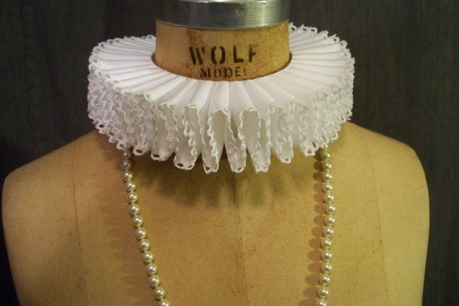 Halskrause, Elizabethan, Custom, Renaissance Faire, Band Baumwolle Cluny Lace, Ecw Sca von LiliasLuxuryCostumes