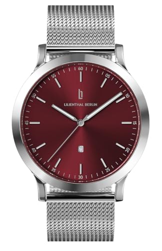 Lilienthal Berlin Herrenuhr Huxley in Silber/Bordeaux – Armbanduhr am silbernen Mesh-Armband – aus 316L Chirurgenstahl mit einem Quarzuhrwerk & saphirgehärtetem Mineralglas – 40 mm Lilienthal Berlin Herrenuhr Huxley in Silber/Bordeaux – Armbanduhr am silbernen Mesh-Armband – aus 316L Chirurgenstahl mit einem Quarzuhrwerk & saphirgehärtetem Mineralglas – 40 mm von Lilienthal