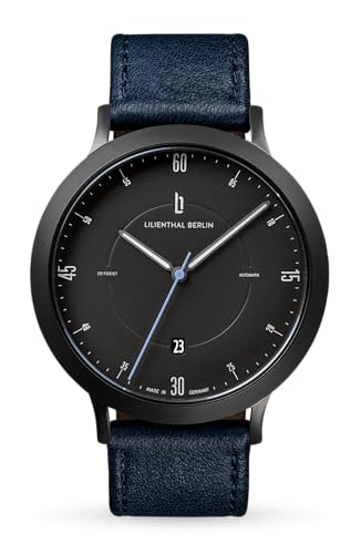 Lilienthal Berlin Zeitgeist Automatik Uhr All Black – hochwertige Herrenuhr am blauen Lederarmband aus Chirurgenstahl mit einem Automatikwerk & Saphirglas – 42,5 mm Lilienthal Berlin Zeitgeist Automatik Uhr All Black – hochwertige Herrenuhr am blauen Lederarmband aus Chirurgenstahl mit einem Automatikwerk & Saphirglas – 42,5 mm von Lilienthal