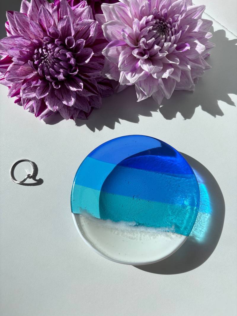 Ocean Geschmolzenes Glas Ring Schale Ocean Geschmolzenes Glas Ring Schale von LilikoiArtStudio