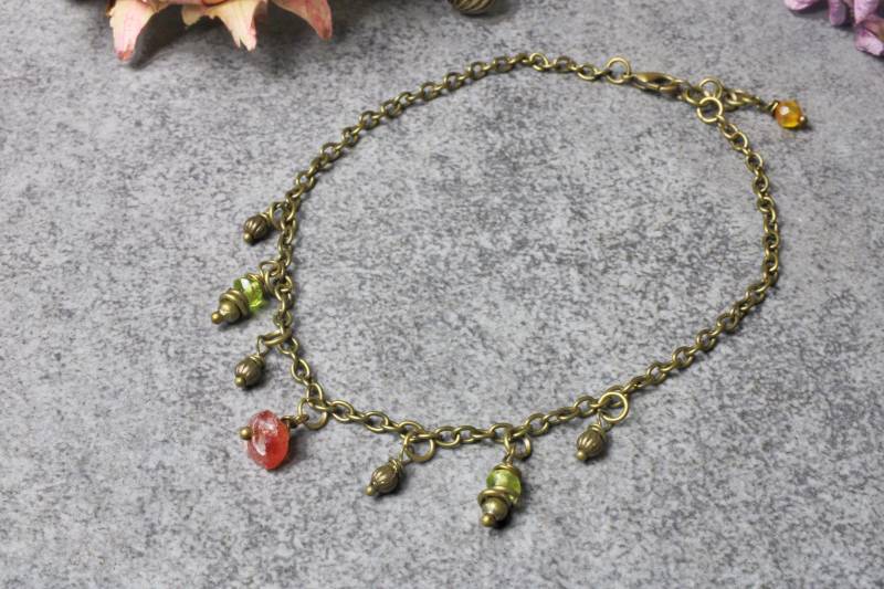Fußkettchen Bronzefarben Boho Hippie Spinell Peridot Achat Ethno von LilisEigenart
